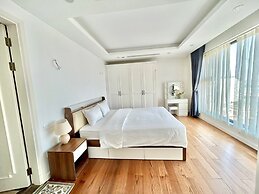 D'LEROI SOLEIL- Near West Lake In Ha Noi