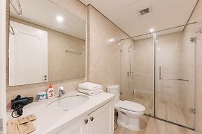 D'LEROI SOLEIL- Near West Lake In Ha Noi