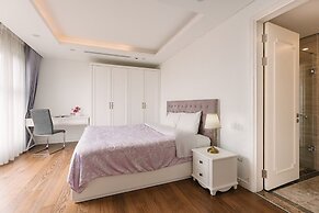 D'LEROI SOLEIL- Near West Lake In Ha Noi