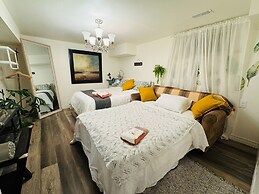 Sunrise BnB with Free Parking