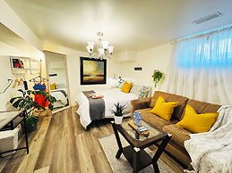 Sunrise BnB with Free Parking