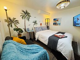 Sunrise BnB with Free Parking