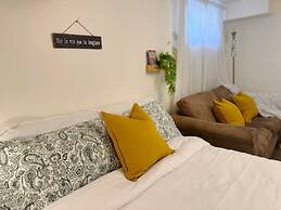 Sunrise BnB with Free Parking