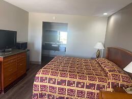 Spanish Trails Inn