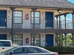 Studio 6 Suites – Mesquite, TX – Gross Rd.