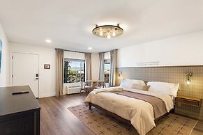 Inn History Tombstone