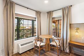 Inn History Tombstone