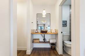 Inn History Tombstone