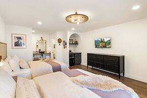 Inn History Tombstone