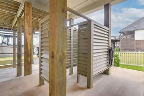 Canal-front Home, Walk to Sea Isle Beach!