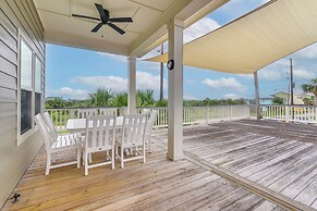 Canal-front Home, Walk to Sea Isle Beach!