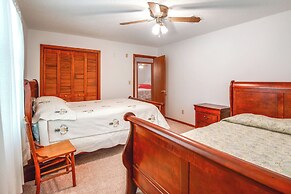 Lake Winnott Home w/ Boat Ramp & Dock