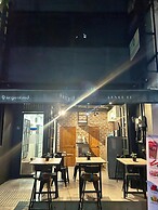 Double One Coliving and Coworking Hostel