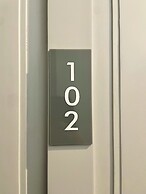 Double One Coliving and Coworking Hostel