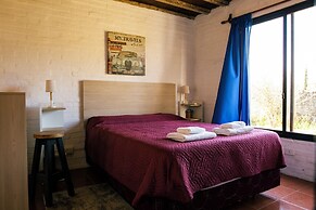 La Quinta Hostel & Suites