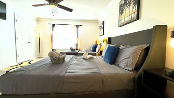 Blue Haven near Downtown Ybor Beachs