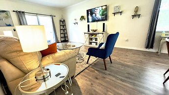 Blue Haven near Downtown Ybor Beachs