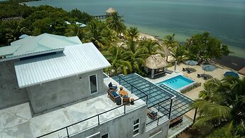 Conmigos 6 Bedroom Beachfront Villa