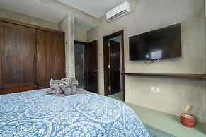 Conmigos 6 Bedroom Beachfront Villa