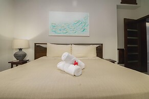 Casa de Wilson - 5 Bedroom Beachfront Villa