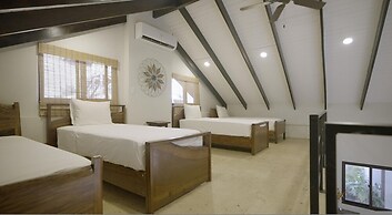 Casa de Wilson - 5 Bedroom Beachfront Villa