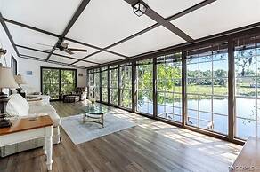 Rustic Lakehouse kayaks fishing bonfires