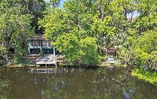 Rustic Lakehouse kayaks fishing bonfires
