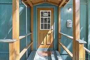 Rustic Lakehouse kayaks fishing bonfires