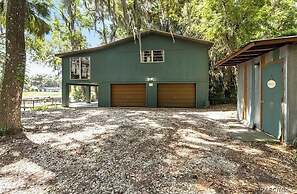 Rustic Lakehouse kayaks fishing bonfires