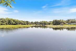 Rustic Lakehouse kayaks fishing bonfires
