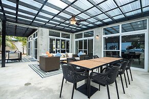 Conmigos 3 Bedroom Condo - Unit 2