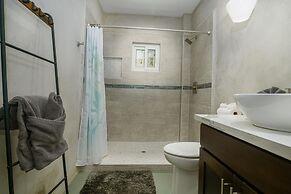 Conmigos 3 Bedroom Condo - Unit 2