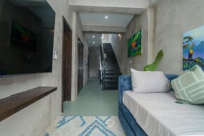 Conmigos 3 Bedroom Condo - Unit 2