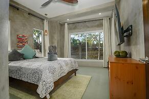 Conmigos 3 Bedroom Condo - Unit 1