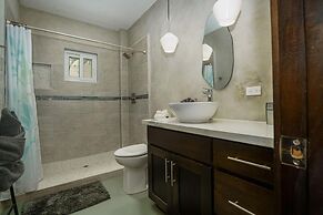 Conmigos 3 Bedroom Condo - Unit 1