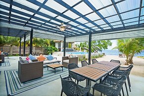 Conmigos 3 Bedroom Condo - Unit 1