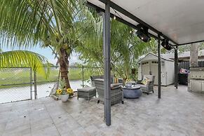 Tropical Miami Oasis