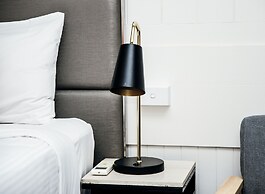 All Travellers Motor inn