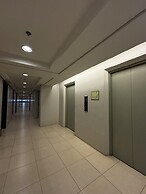 Hubomoto Avida Suites