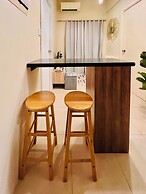 Hubomoto Avida Suites