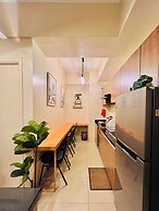 Hubomoto Avida Suites