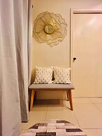 Hubomoto Avida Suites