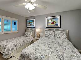 Oceanfront Luxury 2BR Condo New Rental