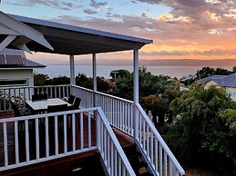 Bay Vista Cottage by the BnB Collection
