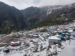 Yangzom La Homestay