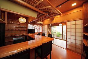 Yufuin Geihinkan Torigoebettei