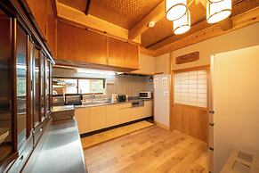 Yufuin Geihinkan Torigoebettei