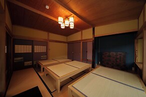 Yufuin Geihinkan Torigoebettei