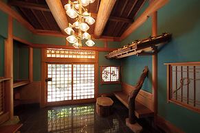 Yufuin Geihinkan Torigoebettei