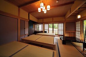 Yufuin Geihinkan Torigoebettei